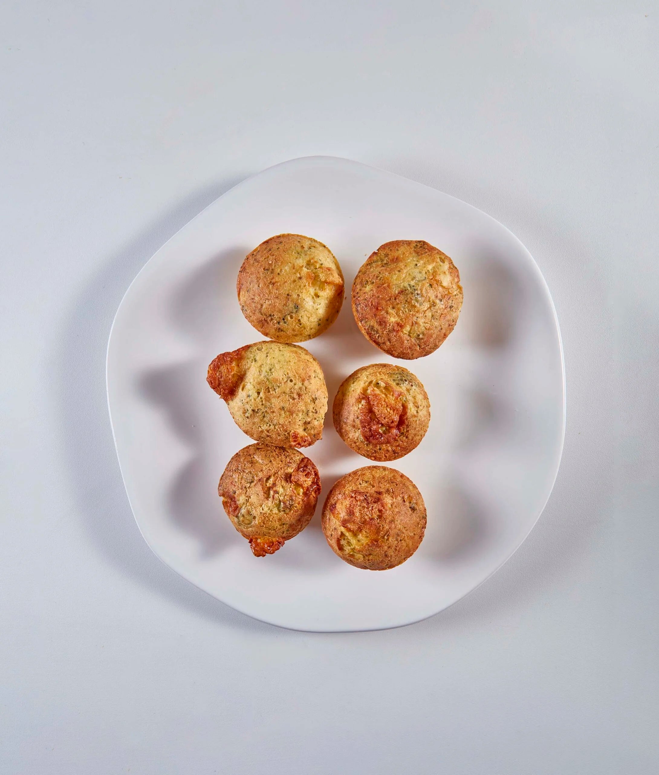 Muffin de Brócolis e Queijo Minas – com sal